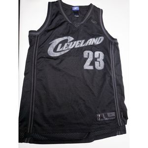 Reebok Rare Lebron James Cleveland Cavaliers Blackout Swingman Jersey Size L